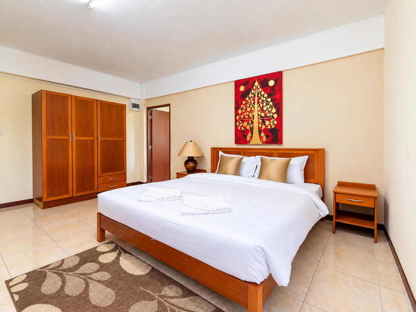 The Hillside Suite